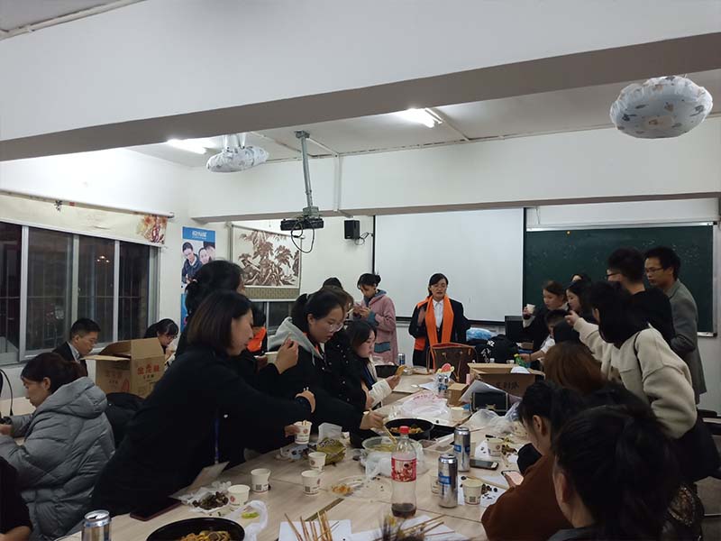 托管班掌握了经营方法，盈利也是顺理成章的事情