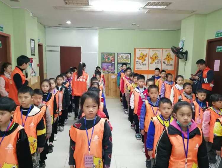 开小学校外托管班怎么才能提高生源