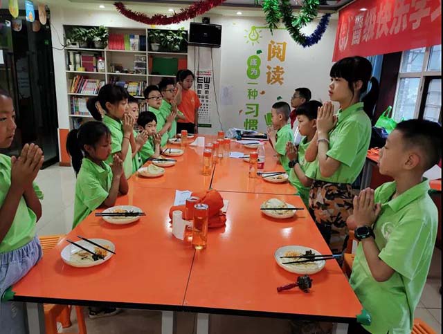 如何解决小学生托管班招生困难的问题