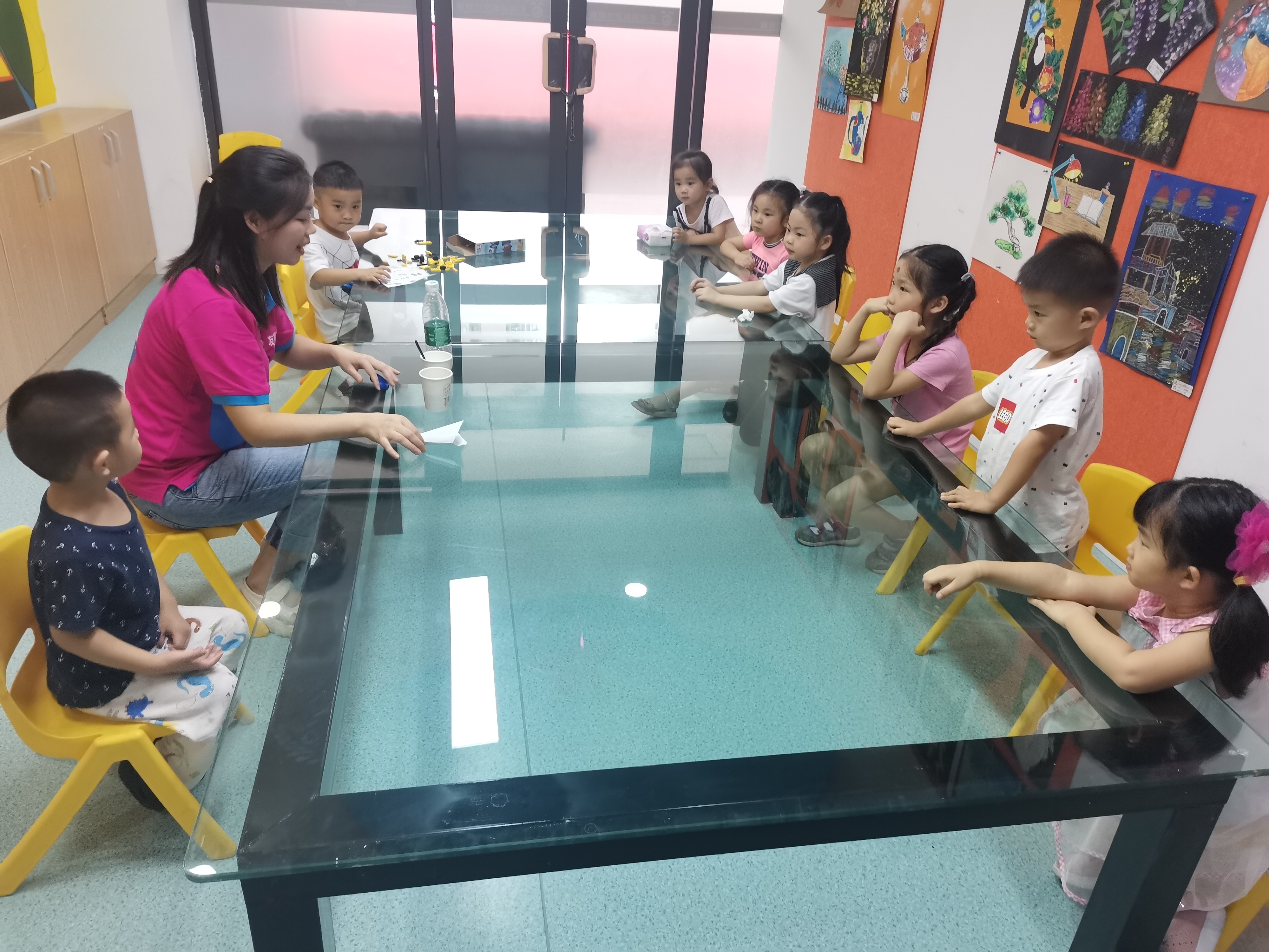 小孩现在上一年级，成绩不好，有必要在放学后上托管班吗