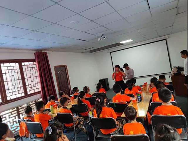 校外托管服务如何让家长看得见摸得着
