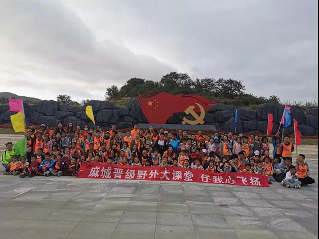 托管班老师这样做，全班家长都变“铁粉”