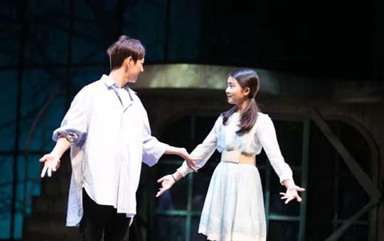 “为什么妹妹可以玩，而我却写作业？”这位妈妈的回答太赞了