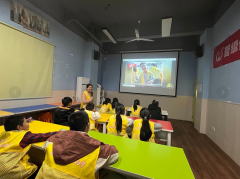 晋小鹰快乐学习动力营·武汉站 | 登临黄鹤楼诵千古绝句，漫步武大校园筑名校
