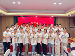 求知少年汇聚金陵！2025年暑假晋小鹰快乐学习动力营南京站火爆开营
