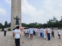 用足迹触摸历史，以红色基因滋养成长 | 2025年暑假晋小鹰快乐学习动力营南京