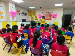 别让 “纠错” 毁掉孩子！父母学会这4招，比不停说教更管用