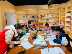 晋级托管学堂：养出不自我内耗的孩子：童年做好自我接纳，一生都有底气