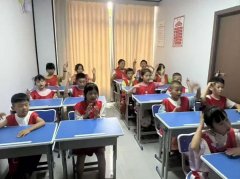 晋小鹰科学小实验课为孩子搭建了全面的课程架构，衔接未来学习！